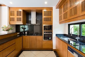 Nai Harn Baan-Bua Villas