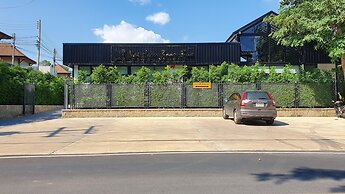 Nai Harn Baan-Bua Villas