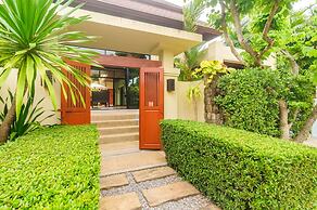 Nai Harn Baan-Bua Villas