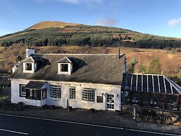 The Golden Larches Cafe and B&B