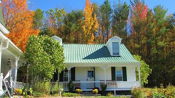 Center Lovell Inn