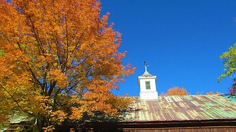 Center Lovell Inn
