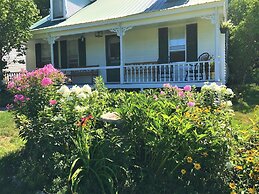 Center Lovell Inn