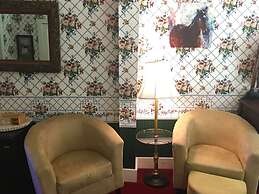 Center Lovell Inn