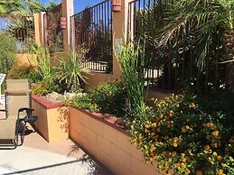 La Siesta Motel & RV Resort