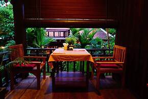 Malu Khmer Villa