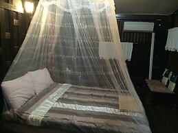 Baan Are Gong Riverside Homestay