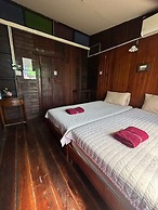 Baan Are Gong Riverside Homestay