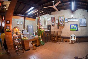 Baan Are Gong Riverside Homestay