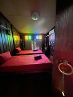 Baan Are Gong Riverside Homestay