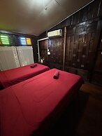 Baan Are Gong Riverside Homestay