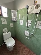 Baan Are Gong Riverside Homestay