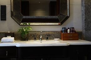 Shanghai Donghu Hotel