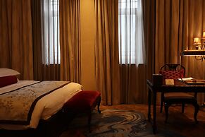 Shanghai Donghu Hotel