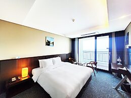 Ramada Sokcho Hotel