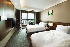 Ramada Sokcho Hotel
