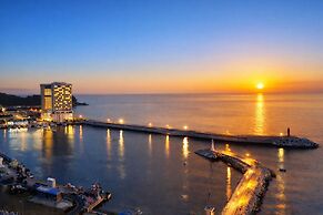 Ramada Sokcho Hotel