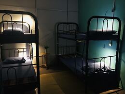 Borneo Seahare Guesthouse - Hostel