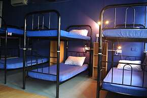 Borneo Seahare Guesthouse - Hostel