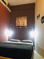 Borneo Seahare Guesthouse - Hostel