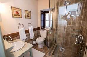 Epoches Luxury Suites