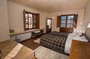 Epoches Luxury Suites