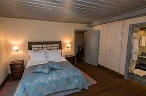 Epoches Luxury Suites