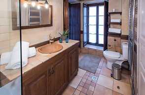 Epoches Luxury Suites