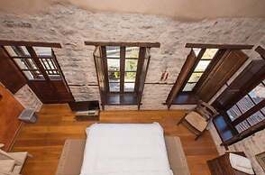 Epoches Luxury Suites