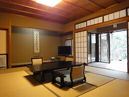 Yoshidaya Sannokaku