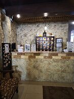 Rocky Mountain Hotel