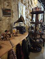 Rocky Mountain Hotel