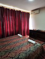 Rocky Mountain Hotel