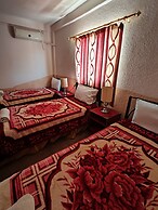 Rocky Mountain Hotel