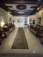 Rocky Mountain Hotel