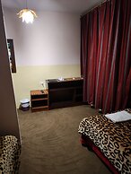 Rocky Mountain Hotel