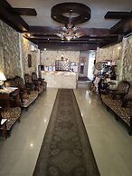 Rocky Mountain Hotel