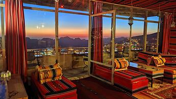 Rocky Mountain Hotel