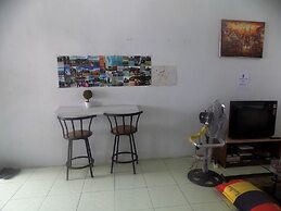 Amelia 2 Guest House