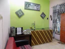 Amelia 2 Guest House