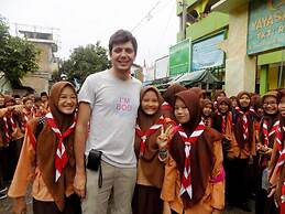 Amelia 2 Guest House