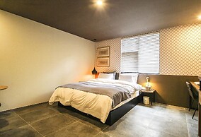 Gimhae Brown Dot Hotel Waterpark