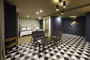 Gimhae Brown Dot Hotel Waterpark