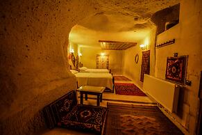 Vineyard Cave Hotel
