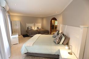 Rhino Coast Guest House