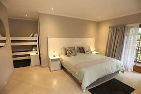 Rhino Coast Guest House