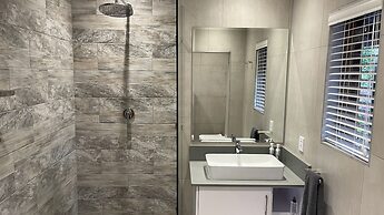 Rhino Coast Guest House