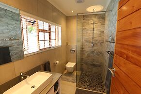 Rhino Coast Guest House