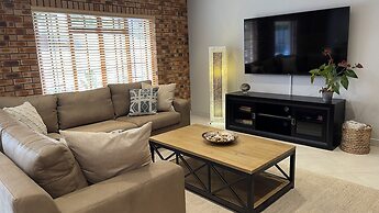 Rhino Coast Guest House