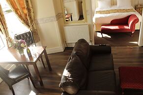 Clifton Villa Guest House